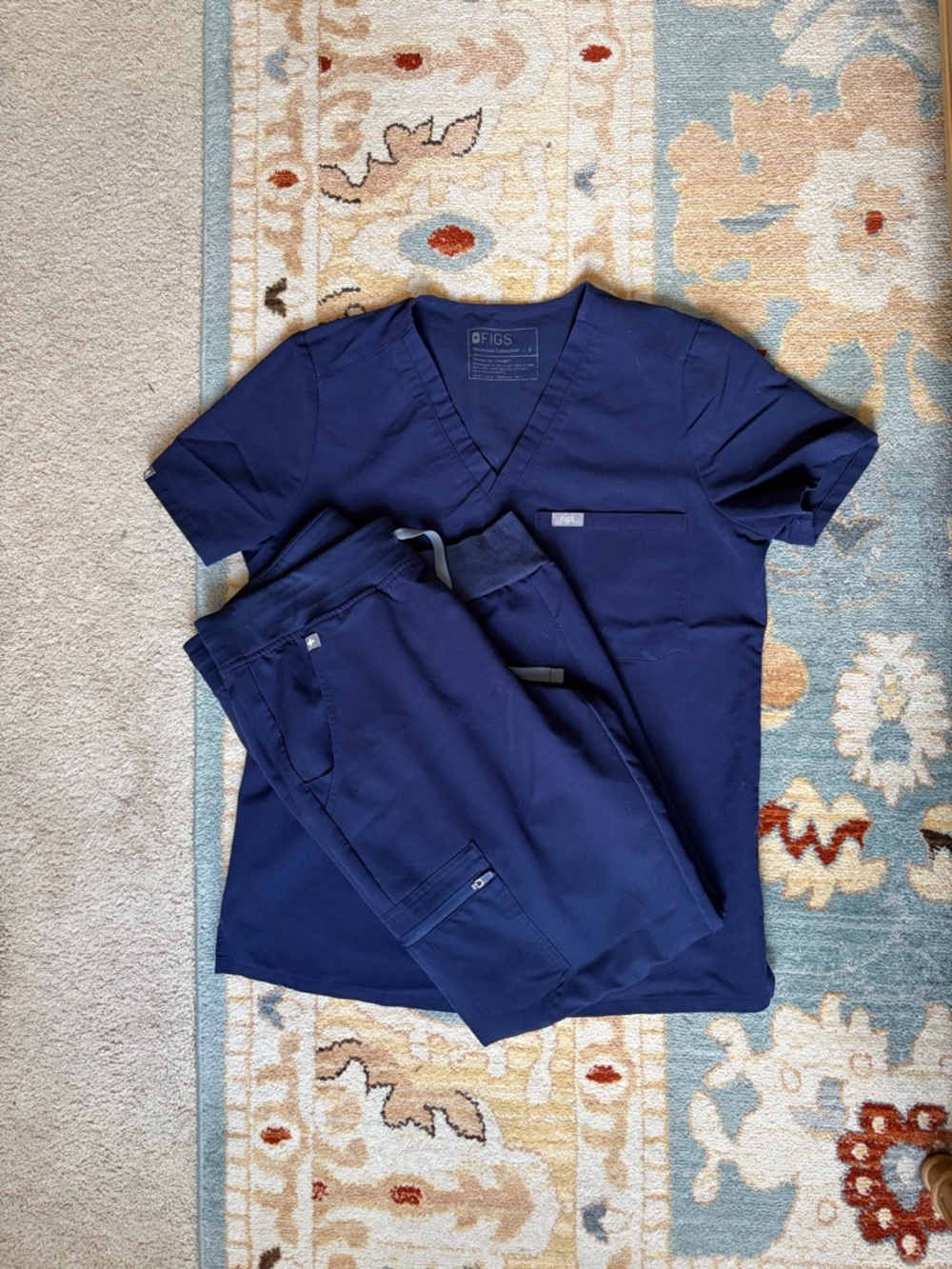 FIGS Catarina Scrub Set Navy Small Top Medium Petite Zamora Jogger High Waisted